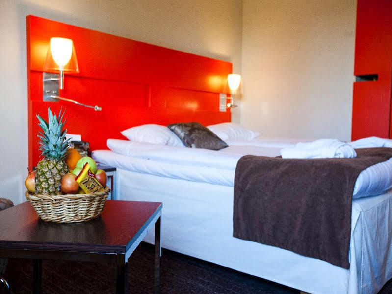 Quality Hotel Nacka Exterior photo